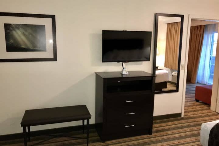 Room 18 of 39