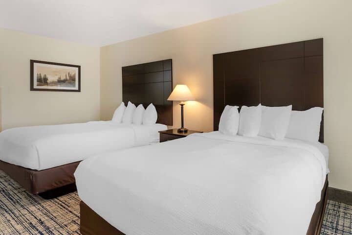 Room 14 of 39